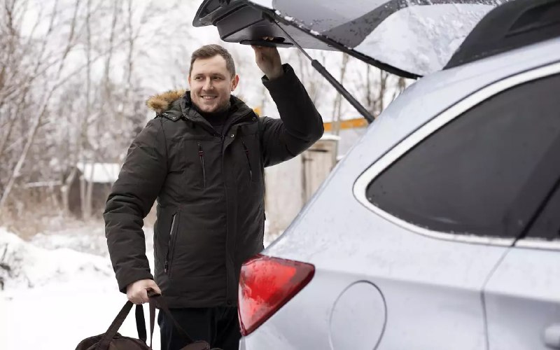 Что обязательно должно быть в автомобиле зимой: советы эксперта Что обязательно должно быть в автомобиле зимой: советы эксперта