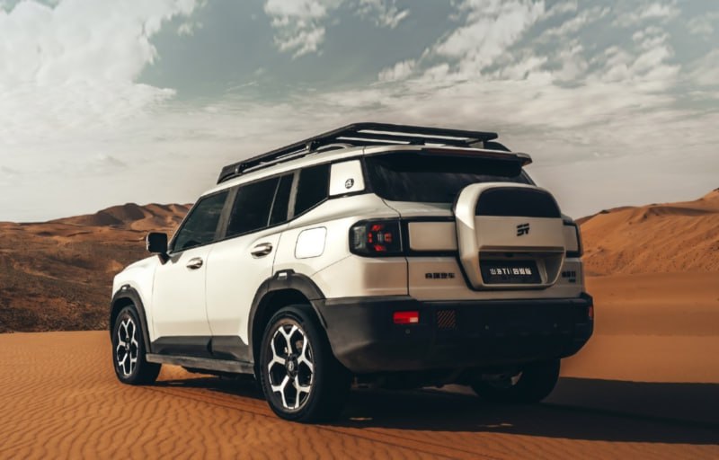 Премьера гибридного кроссовера Jetour Shanhai T1 AWD: инновационные технологии и высокая проходимость Премьера гибридного кроссовера Jetour Shanhai T1 AWD: инновационные технологии и высокая проходимость