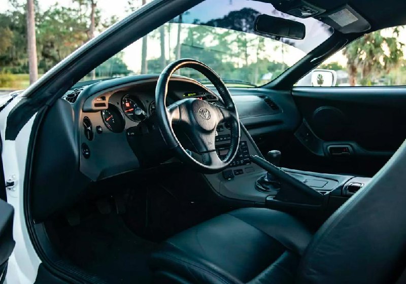Редкая находка: почти новая Toyota Supra A80 1998 года с минимальным пробегом Редкая находка: почти новая Toyota Supra A80 1998 года с минимальным пробегом