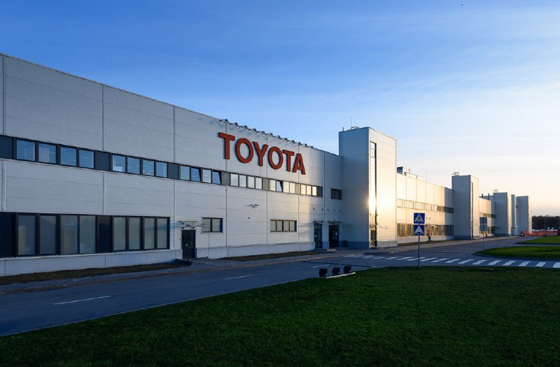 Завод Toyota в Петербурге возобновит работу с производством около тысячи автомобилей в год Завод Toyota в Петербурге возобновит работу с производством около тысячи автомобилей в год