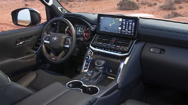 Toyota отзывает почти миллион автомобилей из-за проблем с камерой заднего вида Toyota отзывает почти миллион автомобилей из-за проблем с камерой заднего вида