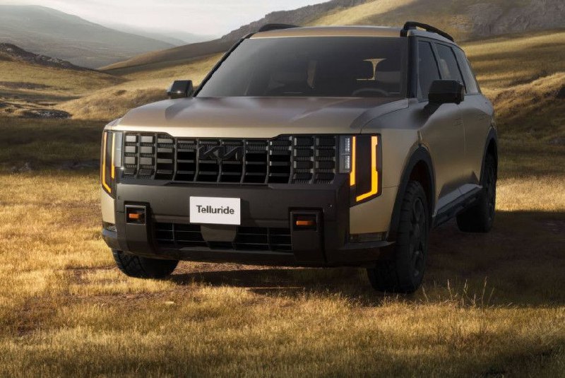 Kia Telluride второго поколения: первый показПервое поколение больших корейских кроссоверов Hyundai Palisade и Kia Telluride дебютировала почти одновременно — в конце 2018 и начале 2019 года соответственно.