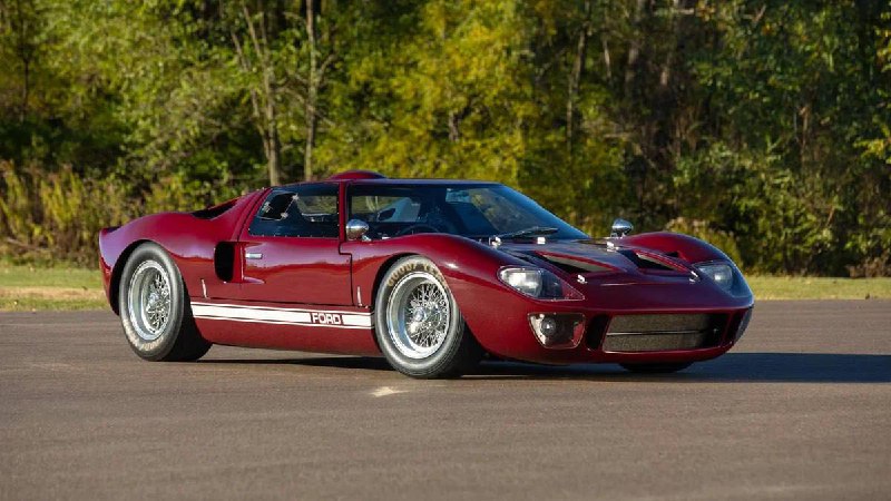 Редкий Ford GT40 MkI с историей принадлежности к Кэрроллу Шелби выставят на аукцион Редкий Ford GT40 MkI с историей принадлежности к Кэрроллу Шелби выставят на аукцион