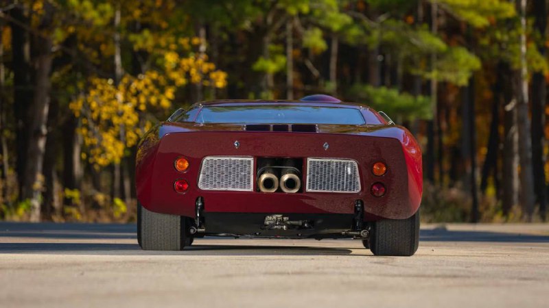 Редкий Ford GT40 MkI с историей принадлежности к Кэрроллу Шелби выставят на аукцион Редкий Ford GT40 MkI с историей принадлежности к Кэрроллу Шелби выставят на аукцион