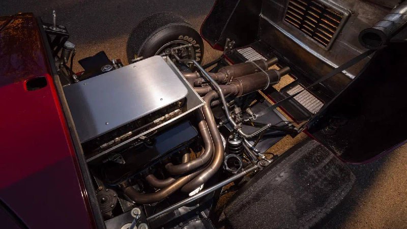 Редкий Ford GT40 MkI с историей принадлежности к Кэрроллу Шелби выставят на аукцион Редкий Ford GT40 MkI с историей принадлежности к Кэрроллу Шелби выставят на аукцион