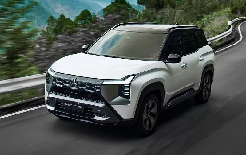 Mitsubishi Destinator выходит на международный рынок с семиместным SUV Mitsubishi Destinator выходит на международный рынок с семиместным SUV