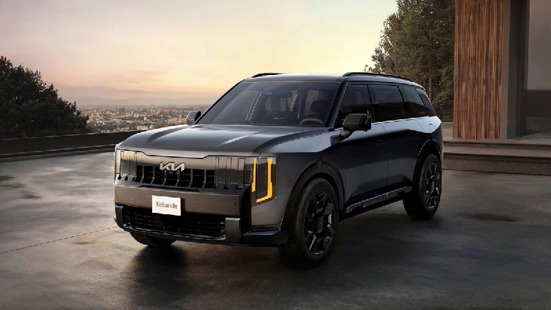 Обновленный кроссовер Kia Telluride представит усиленную версию и новые размеры