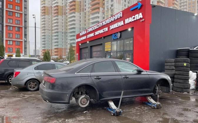 В Москве и Подмосковье рекомендуется переход на зимние шины из-за ожидаемых морозов В Москве и Подмосковье рекомендуется переход на зимние шины из-за ожидаемых морозов