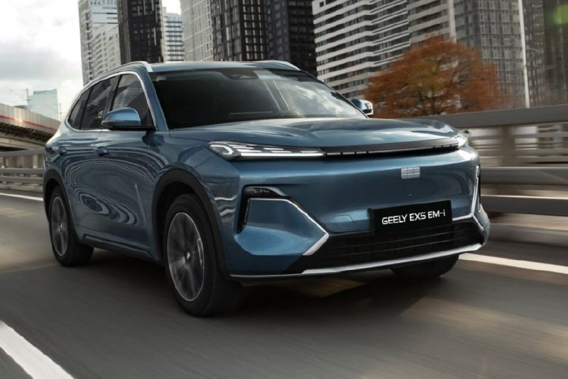 Новые комплектации и цены гибридного кроссовера Geely EX5 EM-i для российского рынка Новые комплектации и цены гибридного кроссовера Geely EX5 EM-i для российского рынка