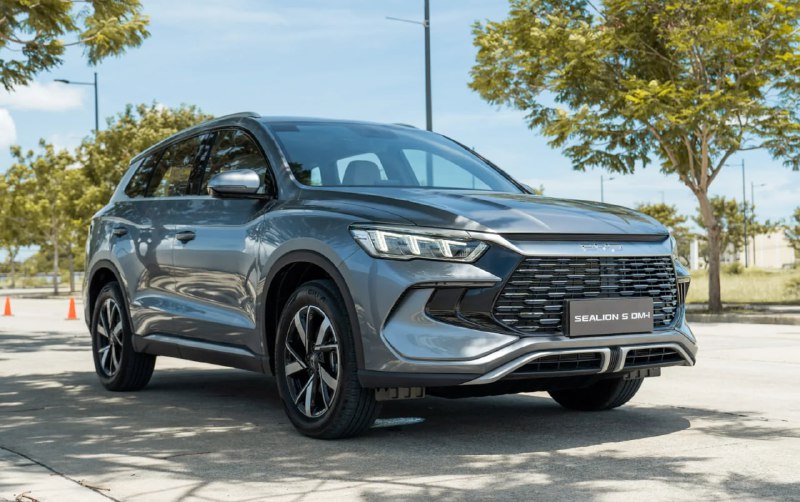 Китайский кроссовер BYD Sealion 5 выйдет на европейский рынок в 2026 году Китайский кроссовер BYD Sealion 5 выйдет на европейский рынок в 2026 году