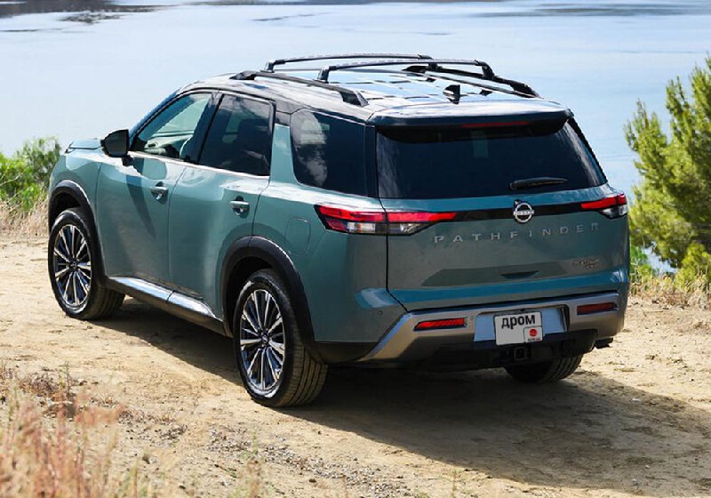 Обновлен Nissan Pathfinder: новые технические и дизайнерские возможности