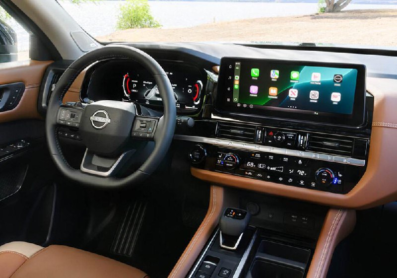 Обновлен Nissan Pathfinder: новые технические и дизайнерские возможности