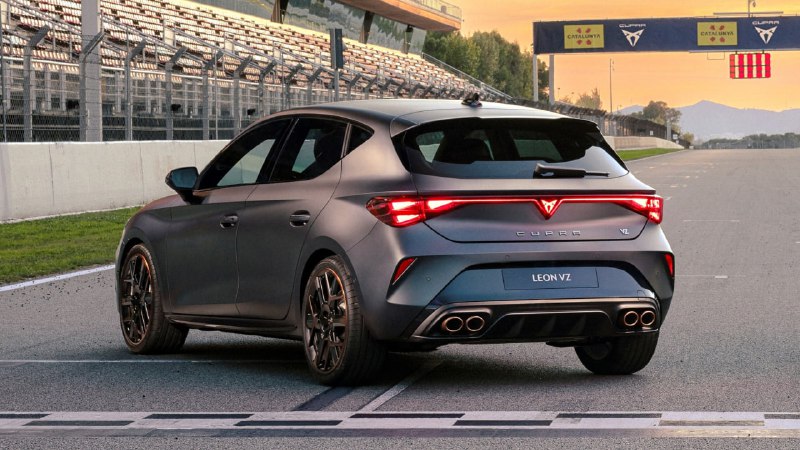 Новые версии Cupra Leon с рекордной мощностью и ограниченной серией TCR Новые версии Cupra Leon с рекордной мощностью и ограниченной серией TCR