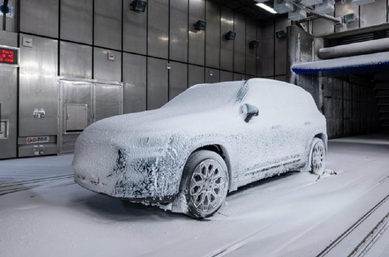 Новый Mercedes-Benz GLB: тесты в экстремальных условиях и электромодель будущего Новый Mercedes-Benz GLB: тесты в экстремальных условиях и электромодель будущего