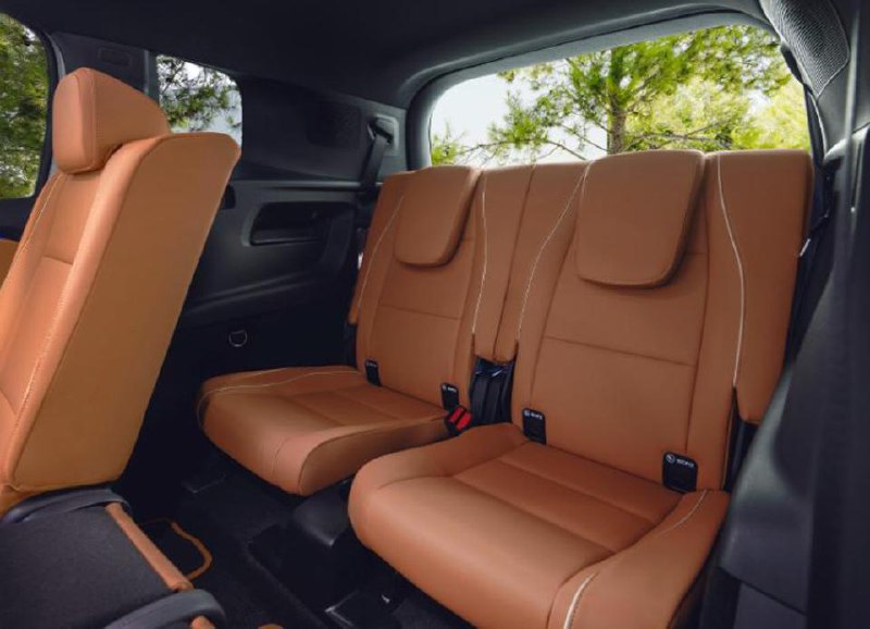 Новый Mercedes-Benz GLB: тесты в экстремальных условиях и электромодель будущего Новый Mercedes-Benz GLB: тесты в экстремальных условиях и электромодель будущего