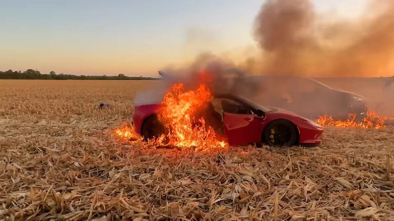 Арест блогера за поджог Ferrari и возможное уклонение от налогов Арест блогера за поджог Ferrari и возможное уклонение от налогов