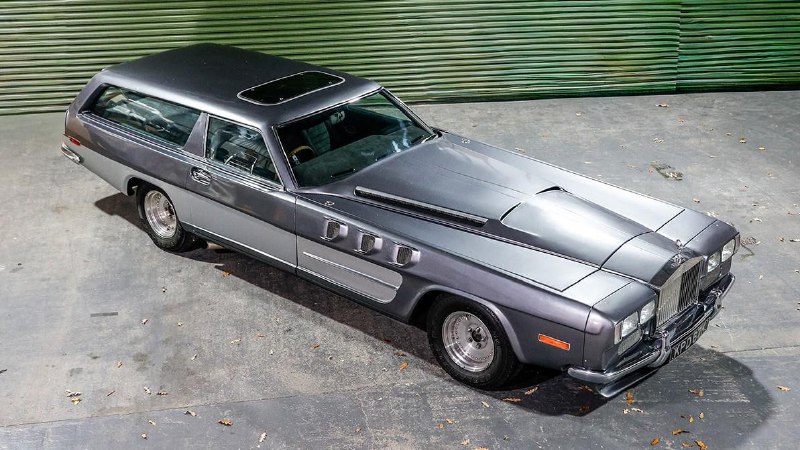 На торги выставлен самодельный уникальный автомобиль «The Beast» 1972 года
