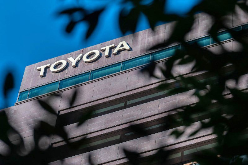 Toyota объявила о масштабных инвестициях в американское производство на сумму 60 миллиардов долларов Toyota объявила о масштабных инвестициях в американское производство на сумму 60 миллиардов долларов