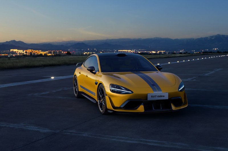 Китай опроверг информацию о полном запрете быстрых автомобилей Китай опроверг информацию о полном запрете быстрых автомобилей