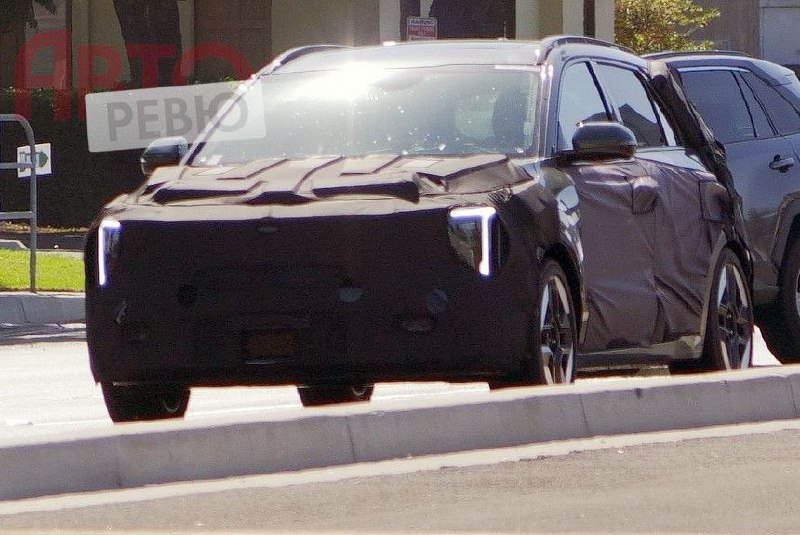 Обнародованы первые дорожные испытания обновленного Kia Niro во США