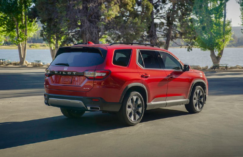 Обновленная Honda Pilot дебютировала на рынке США Обновленная Honda Pilot дебютировала на рынке США