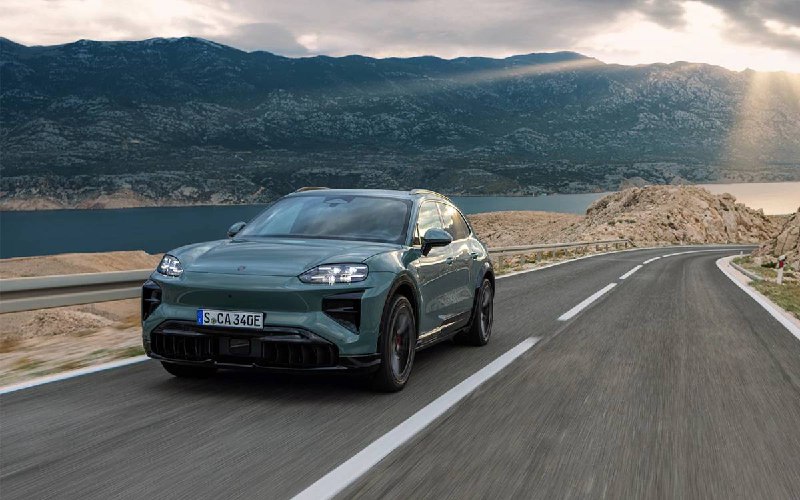 Новый электрический Porsche Cayenne удивляет своей мощностью и современным дизайном Новый электрический Porsche Cayenne удивляет своей мощностью и современным дизайном