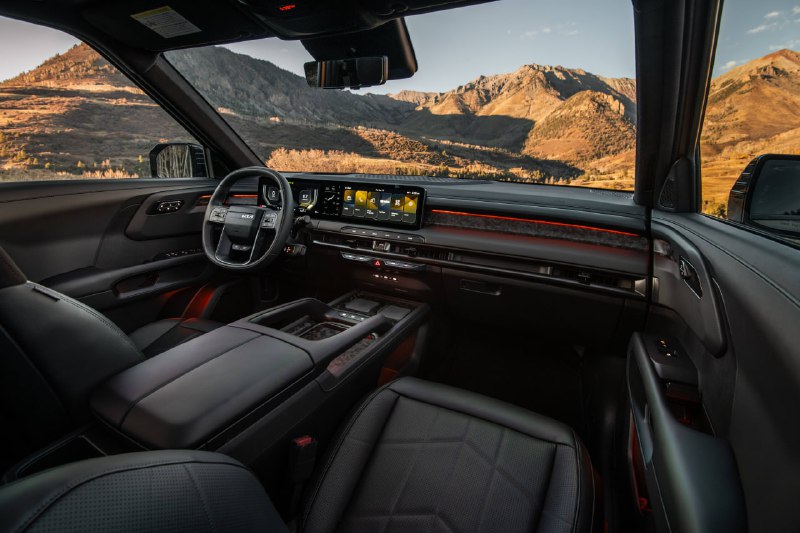 Kia представила новый Telluride Вместо прежнего атмосферного V6 модель теперь оснащается 2,5-литровым турбомотором на 274 л.с., а также впервые получила гибридную установку мощностью 329 л.с.Гибрид сочетает 2,5-литровую турбочетвёрку, два электромотора и 6-ступенчатый автомат. Kia представила новый Telluride Вместо прежнего атмосферного V6 модель теперь оснащается 2,5-литровым турбомотором на 274 л.с., а также впервые получила гибридную установку мощностью 329 л.с.Гибрид сочетает 2,5-литровую турбочетвёрку, два электромотора и 6-ступенчатый автомат.