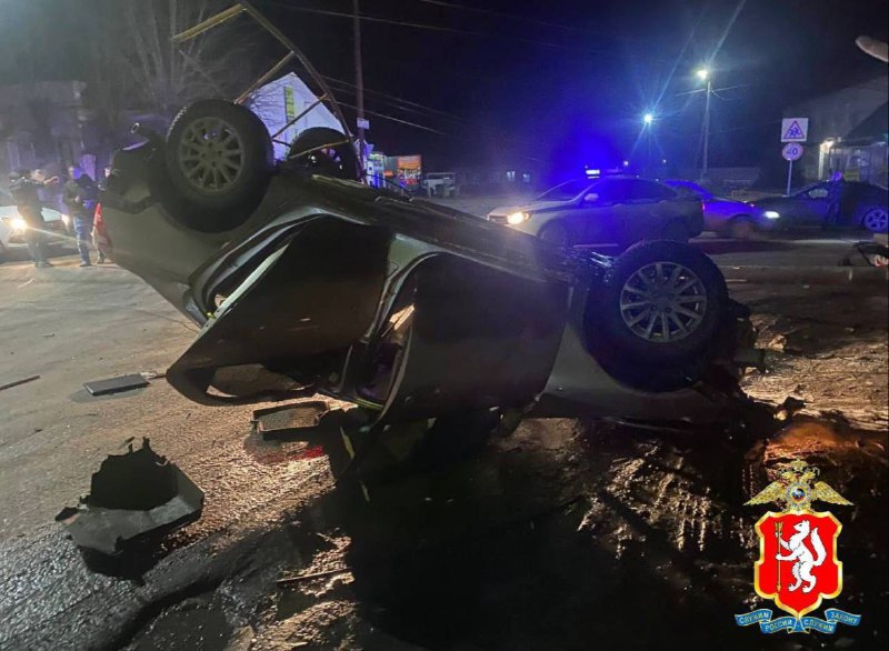 Автомобильная погоня закончилась ДТП и правонарушениями в Свердловской области Автомобильная погоня закончилась ДТП и правонарушениями в Свердловской области