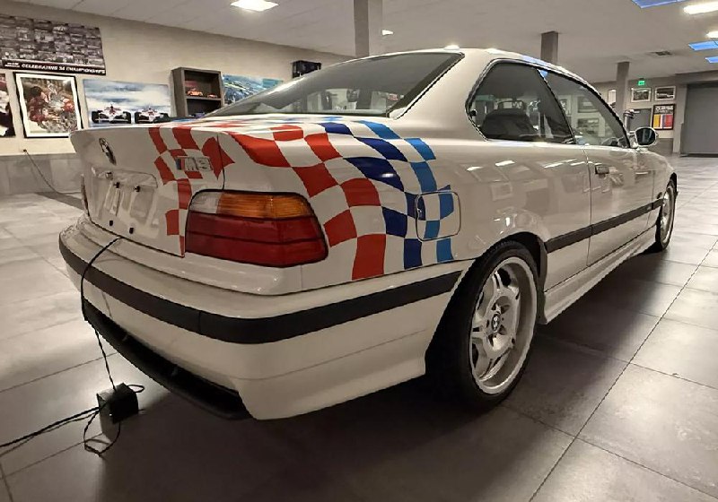 Редкая классика: 30-летний BMW M3 E36 продаётся по цене современных спорткаров Редкая классика: 30-летний BMW M3 E36 продаётся по цене современных спорткаров