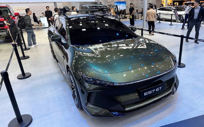 Новый универсал от Exeed Exlantix с рекордным запасом хода и высокой динамикой Новый универсал от Exeed Exlantix с рекордным запасом хода и высокой динамикой