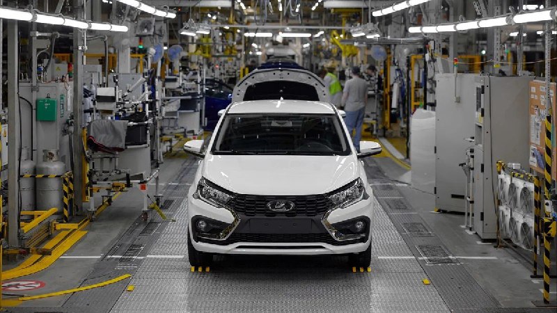 АвтоВАЗ планирует повысить цены на автомобили Lada из-за увеличения себестоимости