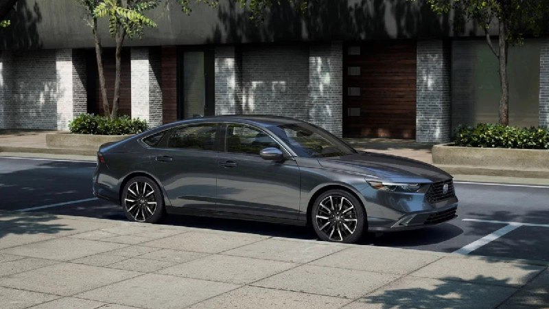 Масштабный отзыв Honda Accord из-за программных ошибок, вызывающих потерю мощности Масштабный отзыв Honda Accord из-за программных ошибок, вызывающих потерю мощности