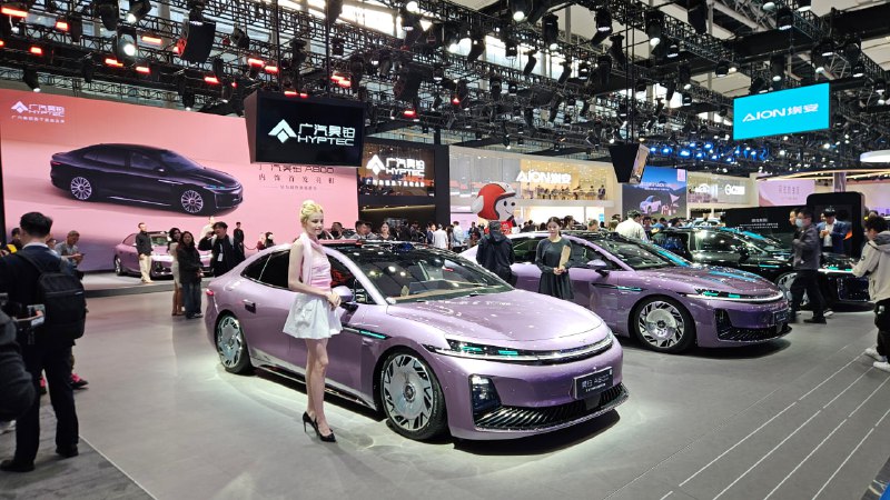Главные новинки китайского автосалона в Гуанчжоу: GAC представила гибридные модели Главные новинки китайского автосалона в Гуанчжоу: GAC представила гибридные модели