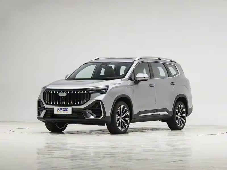 Обновленный Geely Okavango: новинки и цены для китайского рынка