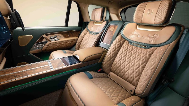 Эксклюзивный внедорожник Range Rover для охотников: премиальный проект от Overfinch и Holland & Holland