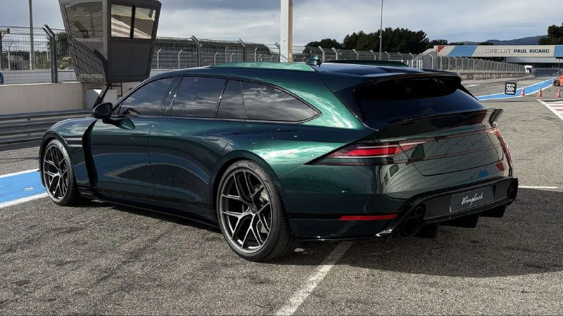 Премиум-бренд Hyundai представил спортивный универсал Genesis G90 Wingback Премиум-бренд Hyundai представил спортивный универсал Genesis G90 Wingback