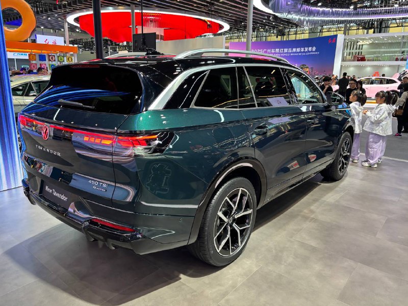 Volkswagen дебютирует в сегменте немецких SUV с моделями Talagon и Tavendor Volkswagen дебютирует в сегменте немецких SUV с моделями Talagon и Tavendor