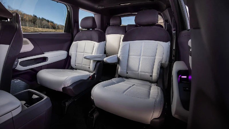 Kia Telluride обзавёлся гибридной силовой установкойКомпания Kia показала новую версию своего SUV Telluride на автосалоне в Лос-Анджелесе.