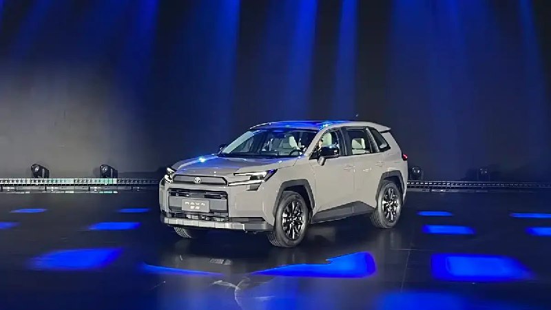 Toyota выпускает спецверсию RAV4 для китайского рынка с обновлёнными двигателями