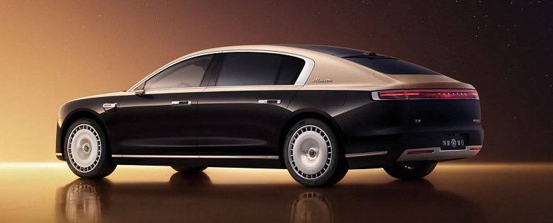 Новый премиум-автомобиль Maextro S800: инновации от китайских брендов совместно с Huawei и JAC