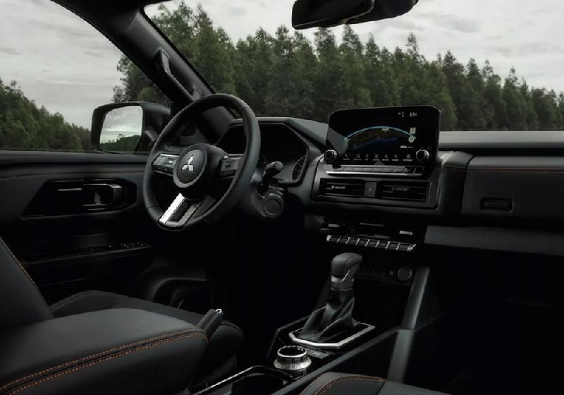 Эксклюзивный Mitsubishi Triton Savana: ограниченная серия внедорожного пикапа Эксклюзивный Mitsubishi Triton Savana: ограниченная серия внедорожного пикапа