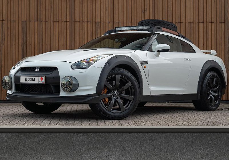 Переделка Nissan GT-R R35 для приключений: от суперкара к внедорожнику
