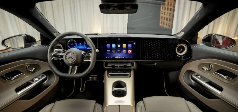 Новый электромобиль Mercedes CLA представлен в США: конкуренция Tesla Model 3 Новый электромобиль Mercedes CLA представлен в США: конкуренция Tesla Model 3