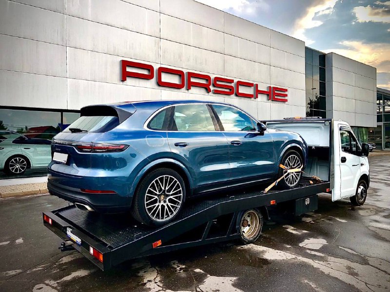 Массовая неисправность Porsche: сотни автомобилей в России не заводятся Массовая неисправность Porsche: сотни автомобилей в России не заводятся