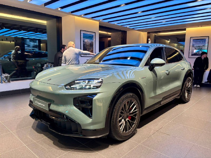 Новая Porsche Cayenne Turbo Electric: инновационный дизайн и впечатляющие характеристики Новая Porsche Cayenne Turbo Electric: инновационный дизайн и впечатляющие характеристики