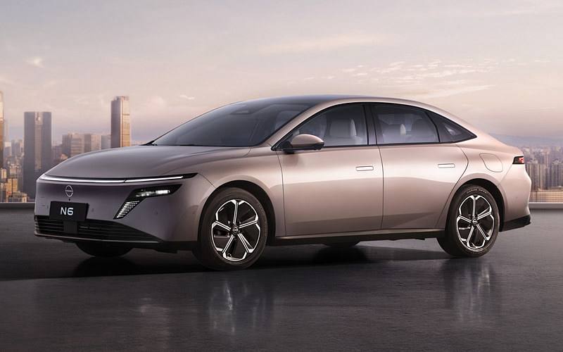 Новый подключаемый гибридный седан Nissan N6 побил рекорд экономичности в Китае Новый подключаемый гибридный седан Nissan N6 побил рекорд экономичности в Китае
