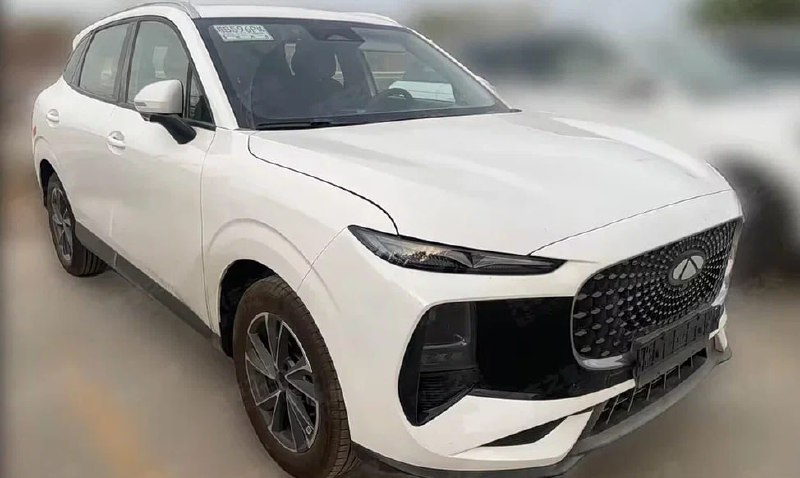 Новый компактный кроссовер Chery Tiggo 3L проходит дорожные испытания Новый компактный кроссовер Chery Tiggo 3L проходит дорожные испытания