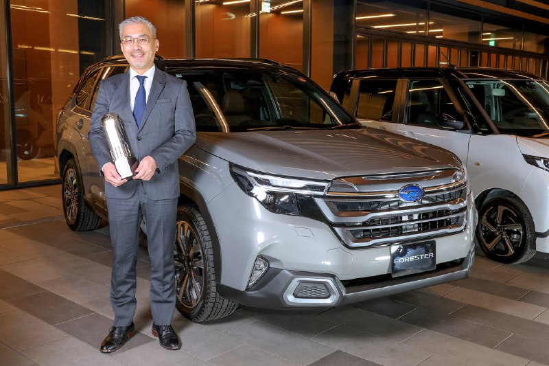Subaru Forester признан автомобилем года в Японии 2025-2026