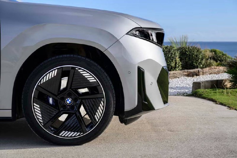 BMW iX3 2027: Новая платформа и революционные технологии электромобиля BMW iX3 2027: Новая платформа и революционные технологии электромобиля