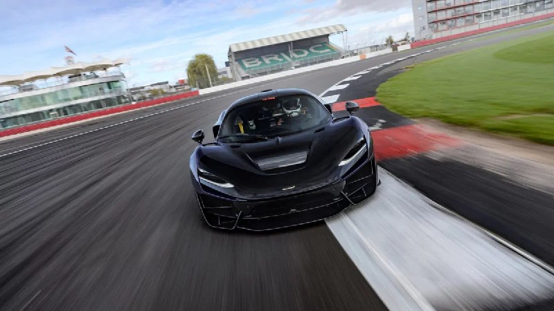 McLaren планирует ограничивать мощность своих автомобилей на дорогах общего пользования